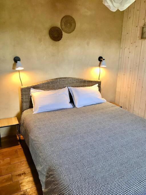 « Le Vieux Hangar » Gite A La Ferme 勒比松德卡多恩 外观 照片